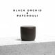Vela aromática ZENUM Black Orchid & Patchouli, perfil floral intenso y terroso