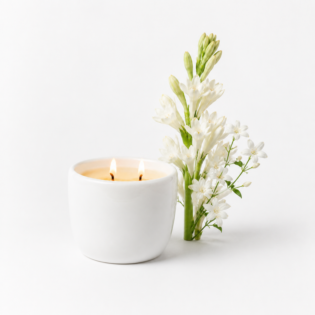 Vela aromática ZENUM Tuberose & Jasmine · colección SCULPT